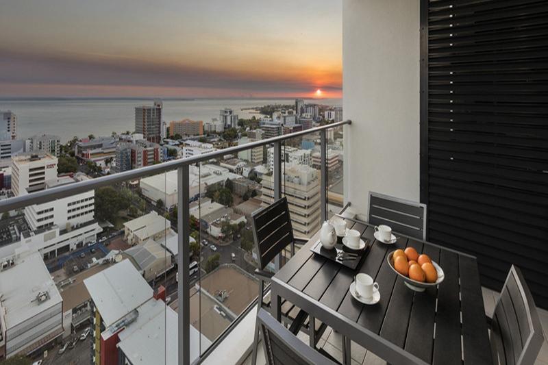 Oaks Darwin Elan Hotel Exterior foto